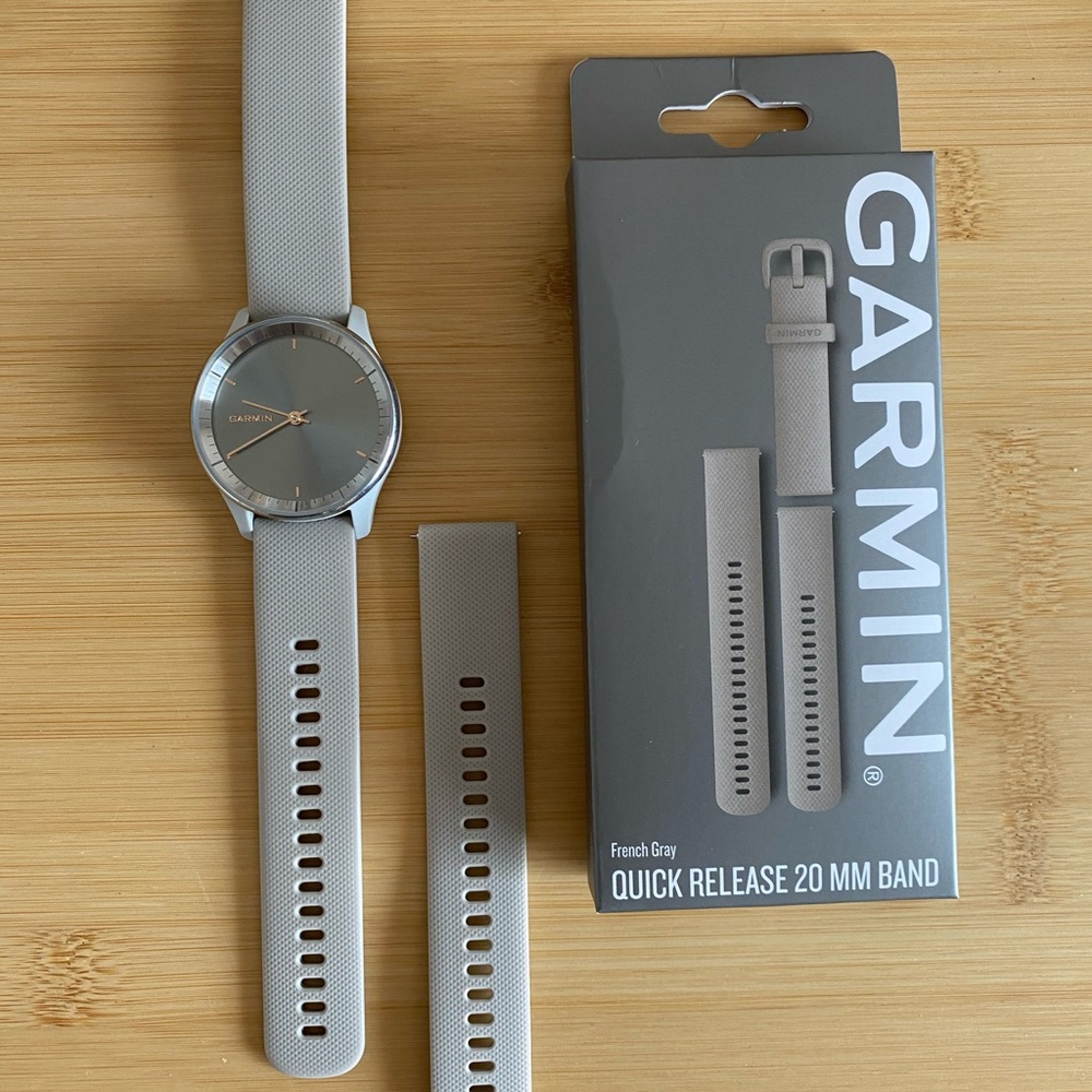 Garmin Vivomove Trend 40mm French Gray Watch with Quick Release Band